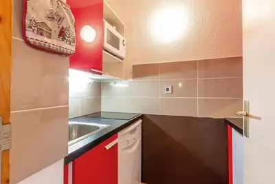 Image de 50m du centre station, terrasse, télévision, casier à ski, 27m², Montchavin La Plagne