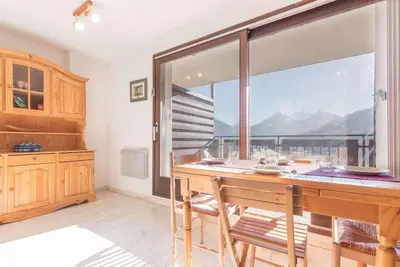 Image de 2ème étage, vue montagne, balcon, télévision, 36m², Serre Chevalier