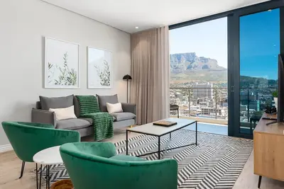 Image de Modern Apartment in the Sky | Mountain Views