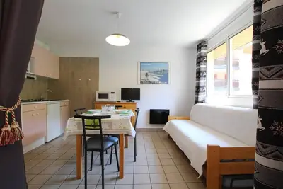 Image de 200m du centre station, 4ème étage, balcon, parking, télévision, 27m², Serre Chevalier