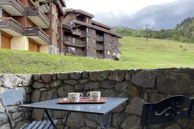 Image de À 200m des pistes de ski, 2ème étage, vue vallée, balcon, télévision, casier à ski, 16m², Valmorel