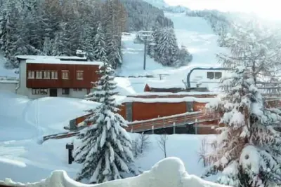 Image de 150m du centre station, 7ème étage, balcon, télévision, casier à ski, 60m², Les Arcs