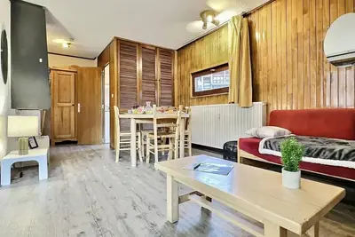 Image de 100m du centre station, 1er étage, vue montagne, balcon, télévision, 50m², Tignes