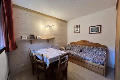 Image de 2ème étage, balcon, télévision, casier à ski, 24m², Val Cenis