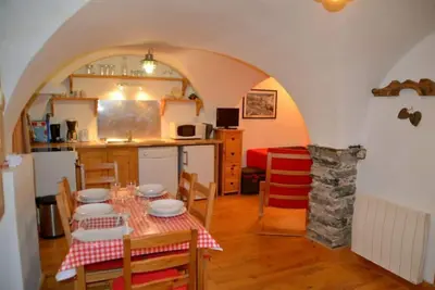 Image de Rez-de-chaussée, vue montagne, télévision, casier à ski, 50m², Saint Martin de Belleville