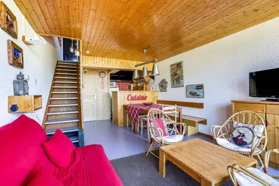 100m du centre station, vue vallée, balcon, télévision, casier à ski, 55m², Les Arcs