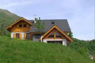 Image de 1er étage, terrasse, balcon, parking, télévision, casier à ski, 80m², Valloire