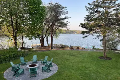 Image de Waterfront retreat on Wequaquet Lake. Kayaks included and close to Town/Beaches