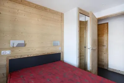 Image de 1er étage, vue montagne, balcon, télévision, casier à ski, 32m², Montchavin La Plagne