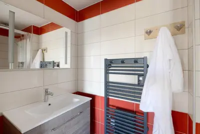 Image de 2ème étage, vue montagne, télévision, casier à ski, 72m², Montchavin La Plagne