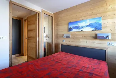 Image de 3ème étage, vue montagne, balcon, télévision, casier à ski, 124m², Montchavin La Plagne