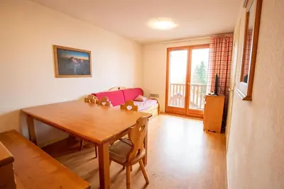 Image de Wifi, 200m du centre station, 1er étage, vue montagne, balcon, télévision, casier à ski, 36m²