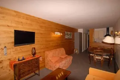 Image de 150m du centre station, 4ème étage, vue pistes de ski, balcon, télévision, 48m², Gourette