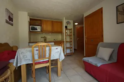 Image de Rez-de-chaussée, terrasse, parking, télévision, 30m², Les 2 Alpes