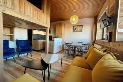 Image de 300m du centre station, 6ème étage, vue vallée, télévision, 35m², Courchevel