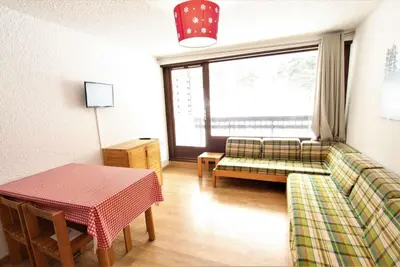 Image de 100m du centre station, piscine, balcon, casier à ski, 28m², Serre Chevalier