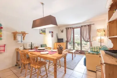 Image de 200m des commerces, terrasse, télévision, 50m², Serre Chevalier