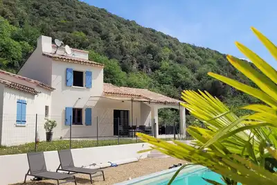 Image de Maison climatisée avec piscine dans les Cévennes