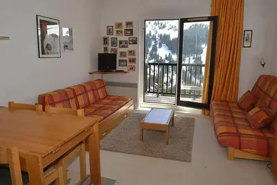 Image de 300m du centre station, 5ème étage, balcon, télévision, casier à ski, 25m², Flaine