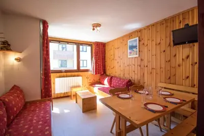 Image de Wifi, 100m du centre station, 3ème étage, vue montagne, balcon, parking, télévision, casier à ski