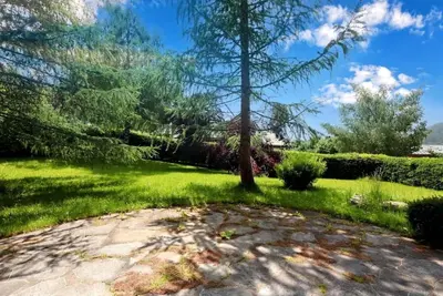 Image de Chalet, cheminée ou poêle à bois, parking, télévision, 111m², Les Houches