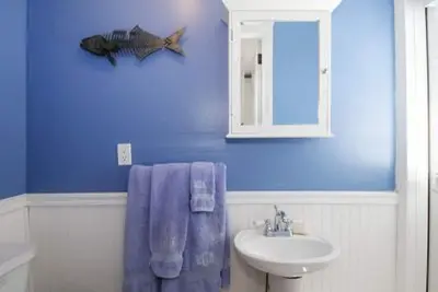 Image de Private Home with yard and storage