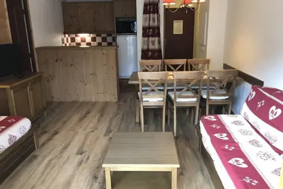 Image de Étage -2, balcon, parking, casier à ski, 45m², Valloire