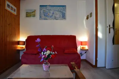 Image de Rez-de-chaussée, balcon, télévision, casier à ski, 26m², Le Grand Bornand