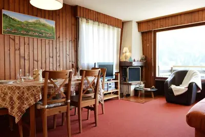 Image de Étage -1, vue montagne, balcon, cheminée ou poêle à bois, parking, télévision, 56m²