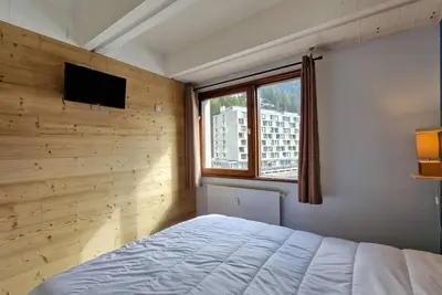 Image de 50m du centre station, 5ème étage, balcon, télévision, 43m², Flaine