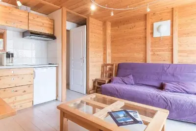 Image de 350m du centre station, 1er étage, vue pistes de ski, balcon, télévision, 28m², Montgenèvre