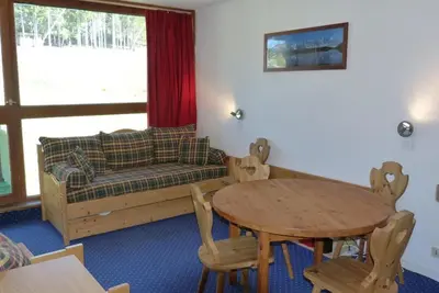 Image de 50m des commerces, 3ème étage, vue pistes de ski, télévision, casier à ski, 33m², Les Arcs