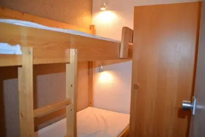 Image de À 10m des pistes de ski, 7ème étage, vue pistes de ski, balcon, casier à ski, 27m², Les Menuires