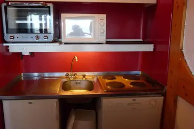Image de Pied des pistes de ski, 4ème étage, vue village, télévision, casier à ski, 33m², Les Arcs