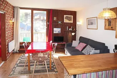 Image de Centre station, 2ème étage, vue pistes de ski, balcon, télévision, casier à ski, 40m², Les Orres
