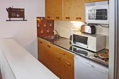 Image de 1er étage, balcon, télévision, 30m², Les Orres
