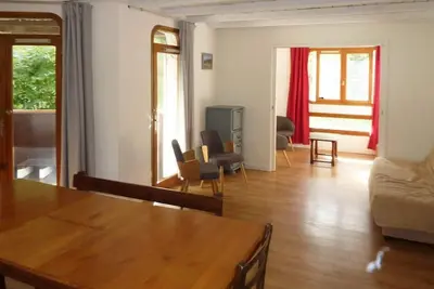 Image de 50m du centre station, 2ème étage, balcon, télévision, 55m², Les Orres