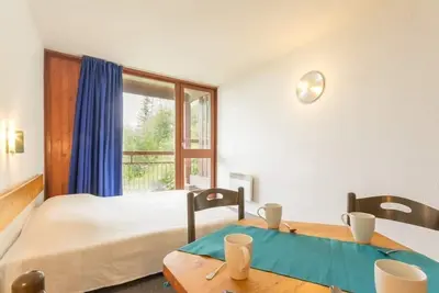 Image de 5ème étage, vue montagne, balcon, 28m², Les Arcs