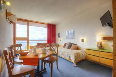 Image de 50m du centre station, 5ème étage, vue vallée, balcon, télévision, 33m², Les Arcs