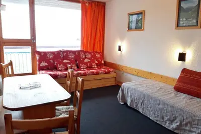 Image de 50m du centre station, 7ème étage, vue montagne, balcon, télévision, 28m², Les Arcs