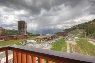 Image de Pied des pistes de ski, 5ème étage, vue montagne, balcon, télévision, casier à ski, 16m², La Plagne