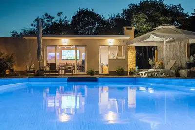 Image de A cozy house in a quiet location, Holiday House Leonarda