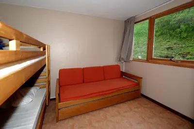 Image de À 150m des pistes de ski, 2ème étage, balcon, télévision, casier à ski, 36m², Les Menuires