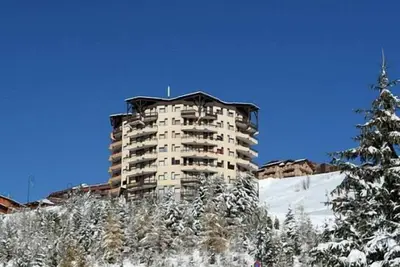 Image de 2ème étage, télévision, casier à ski, 24m², Les Menuires