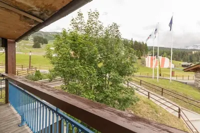 Image de 50m du centre station, 1er étage, vue pistes de ski, balcon, 40m², Les Arcs