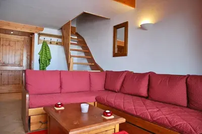 Image de 1er étage, vue montagne, piscine, terrasse, parking, télévision, casier à ski, 60m², Les Arcs