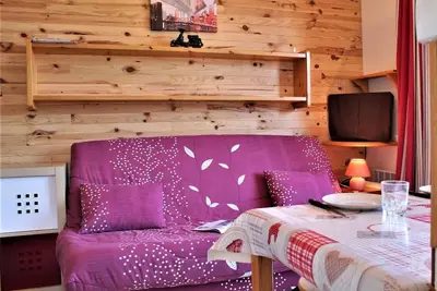 150m du centre station, 3ème étage, vue montagne, balcon, télévision, casier à ski, 22m², Risoul