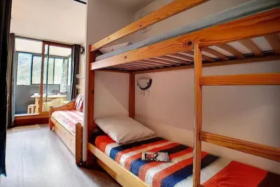 Image de À 200m des pistes de ski, 2ème étage, télévision, casier à ski, 23m², Les Menuires