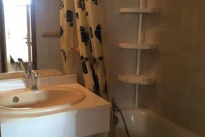 Image de 3ème étage, vue montagne, balcon, télévision, casier à ski, 43m², Villard de Lans