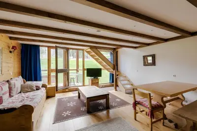 Image de 50m des commerces, 3ème étage, balcon, télévision, casier à ski, 54m², Les Arcs